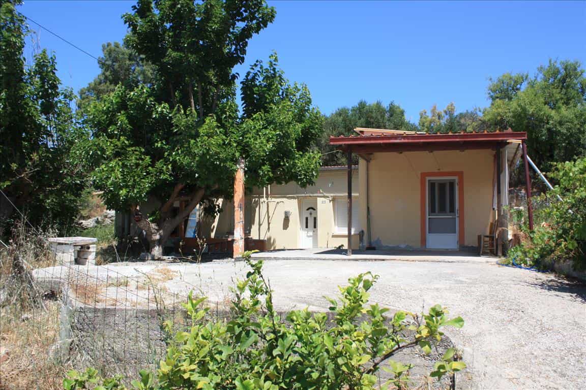 House in Chania,  10799280