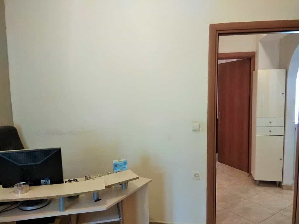 公寓 在 Agia Paraskevi,  10799426