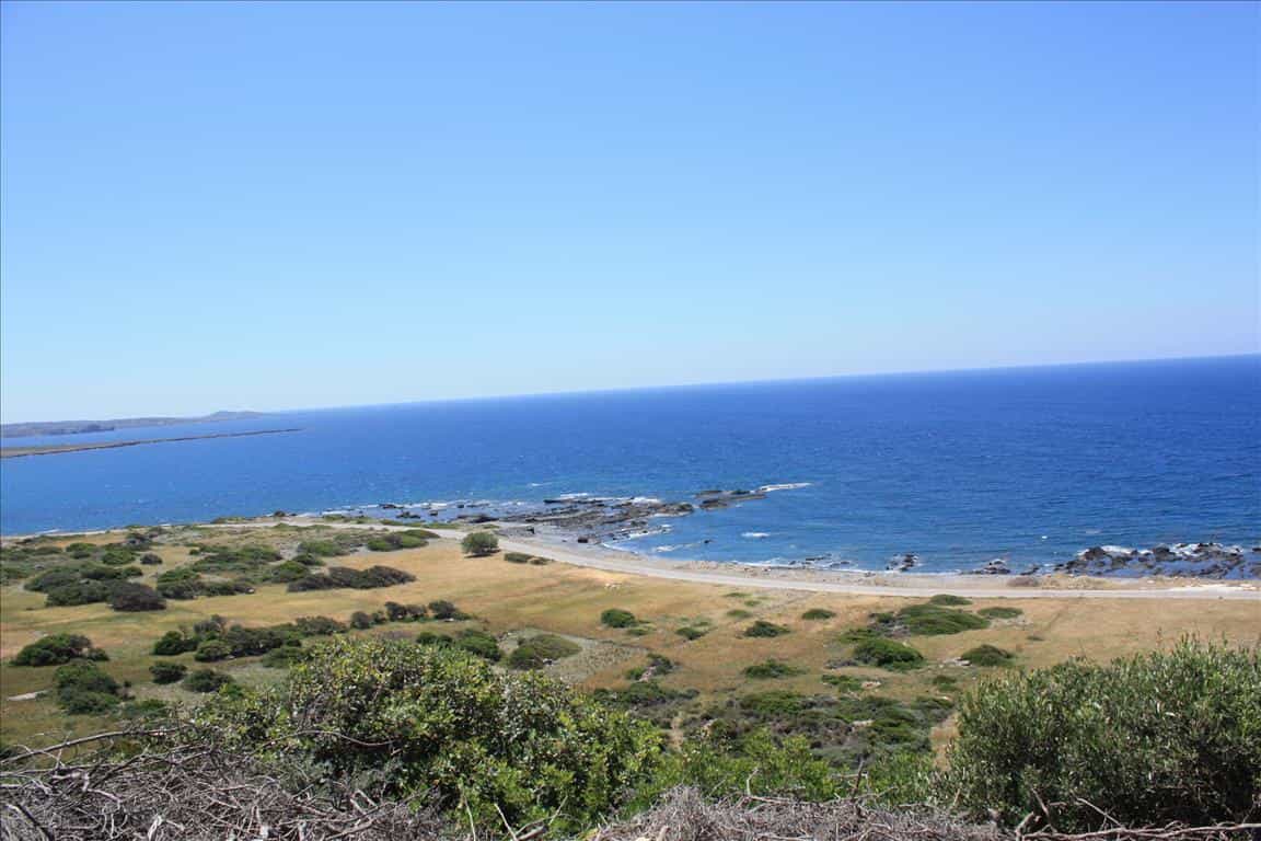 Земля в Полірінія, Криті 10799453
