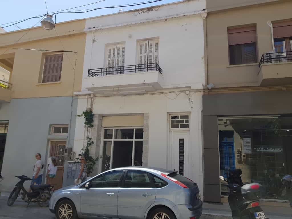 Industri di Agios Nikolaos, Kriti 10799501