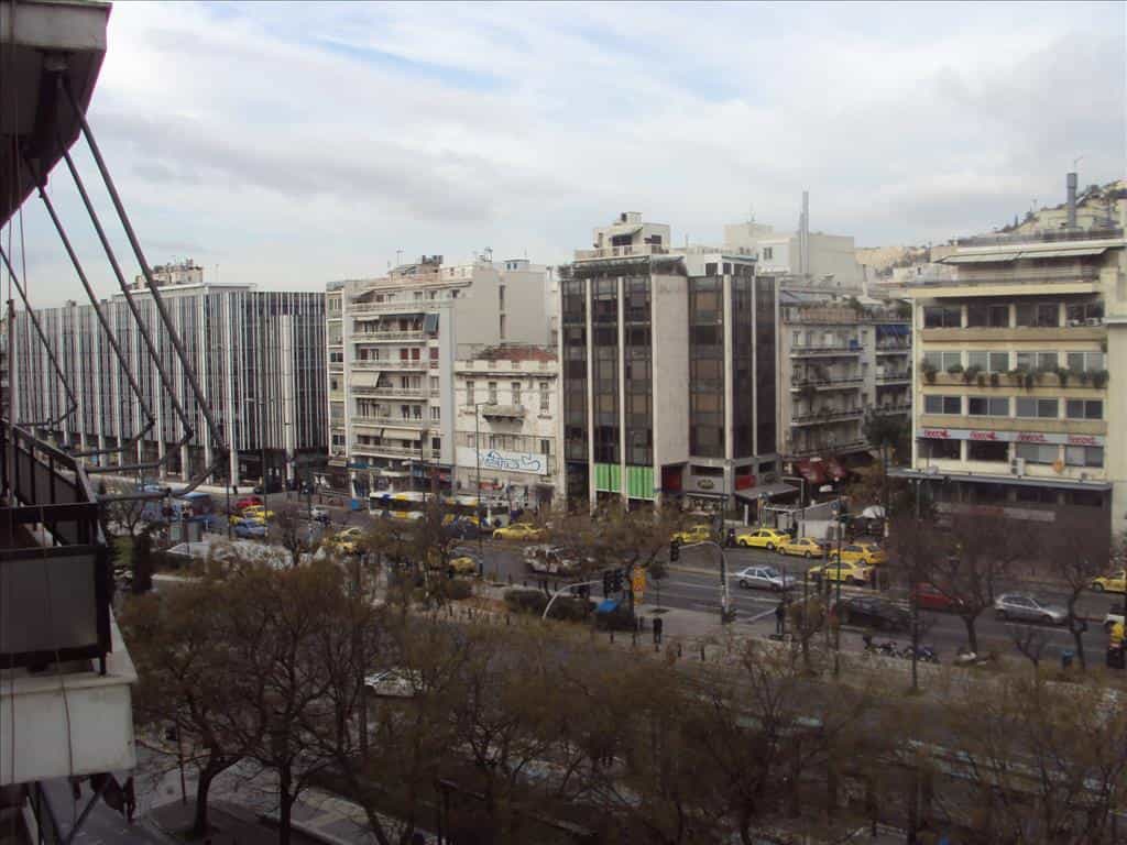 Condominium in Athina,  10799594