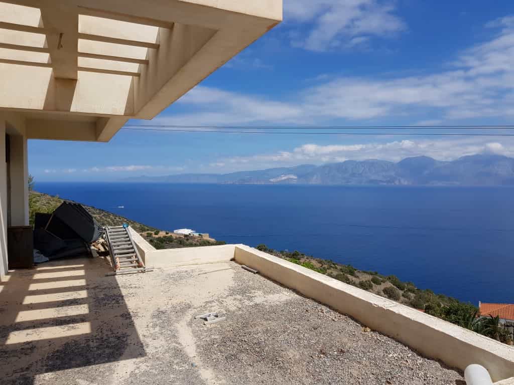 Rumah di Agios Nikolaos,  10799620