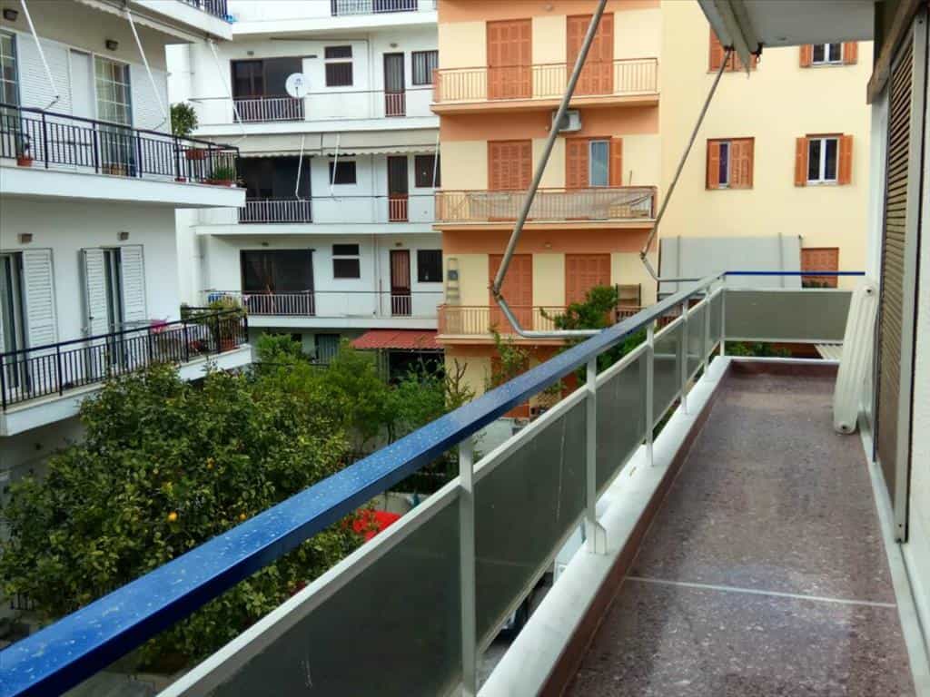 Condominium in Iraklio,  10800044
