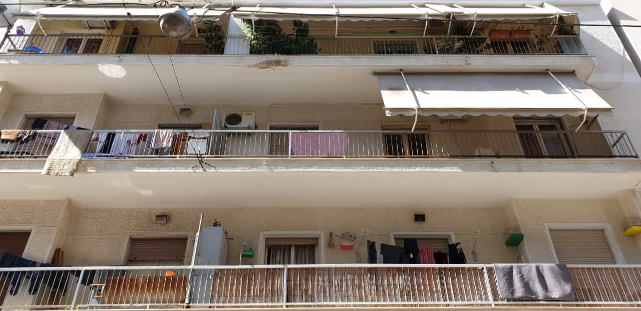 Condominium in Athina,  10800220
