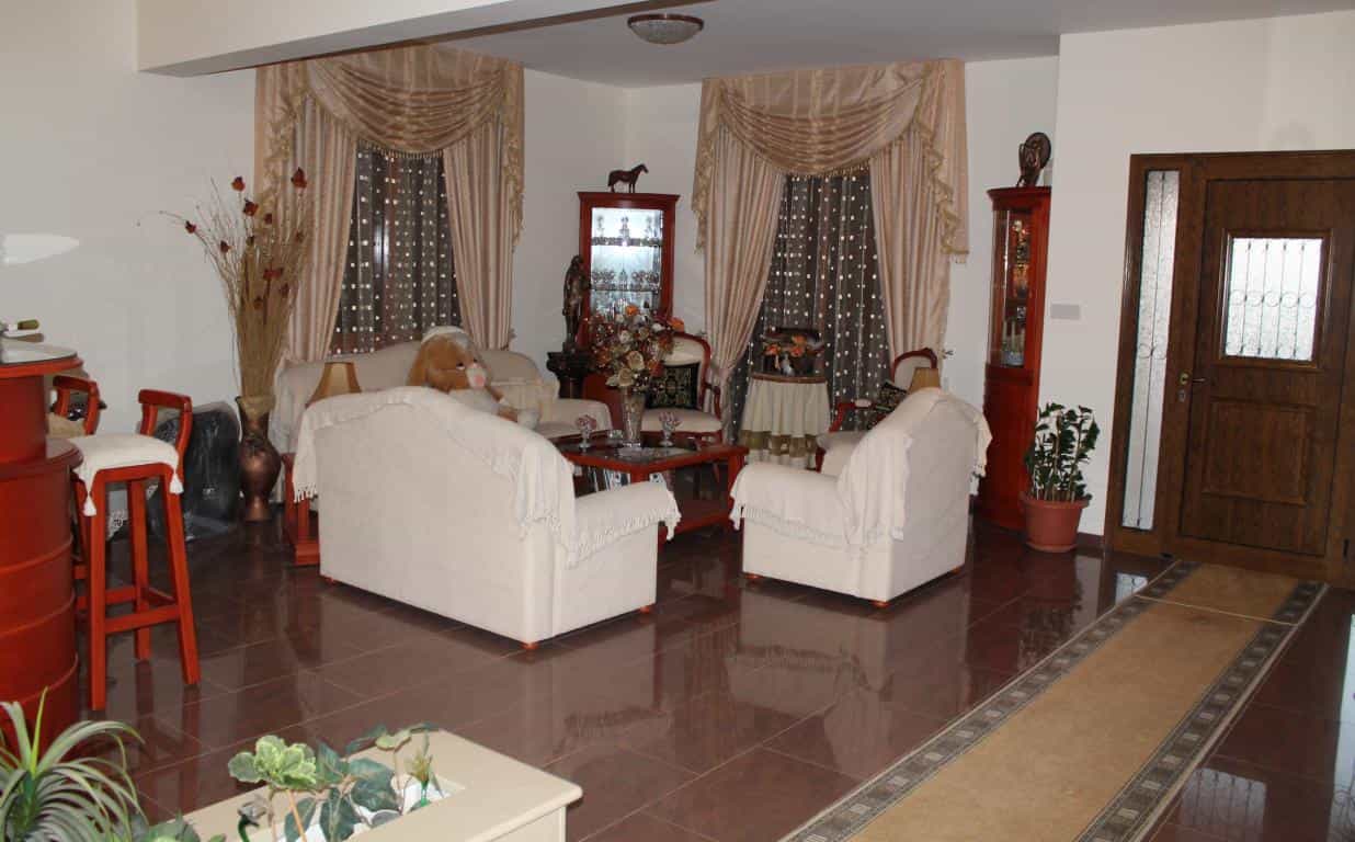 Hus i Mesa Geitonia, Limassol 10800339