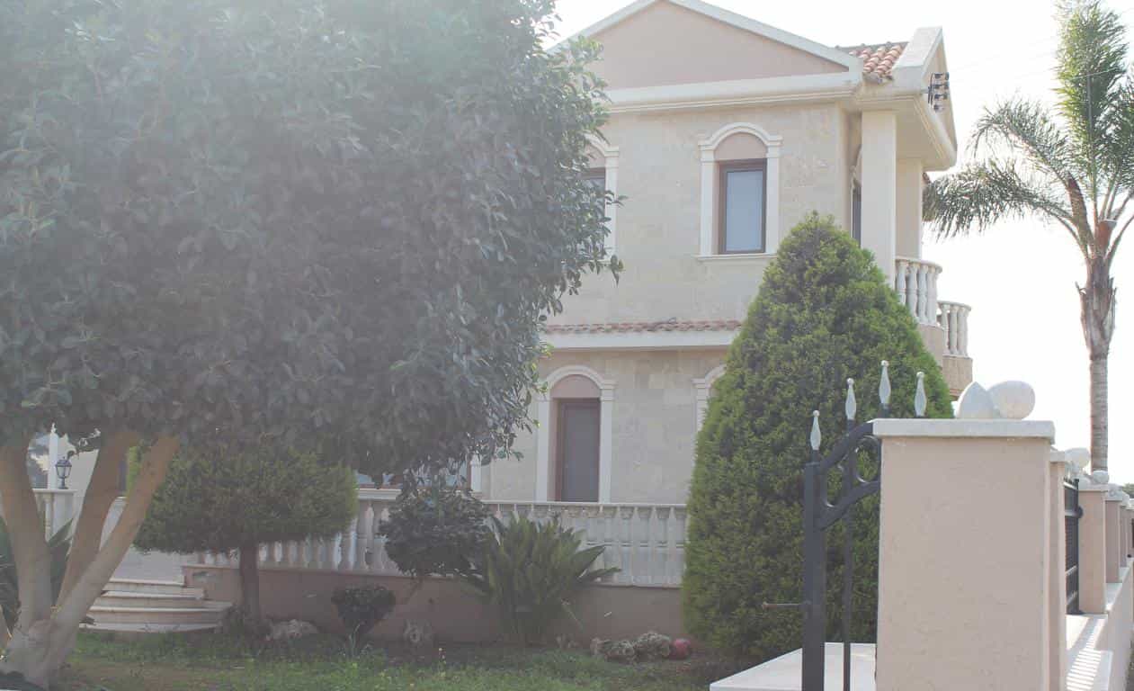房子 在 Limassol, Limassol 10800405