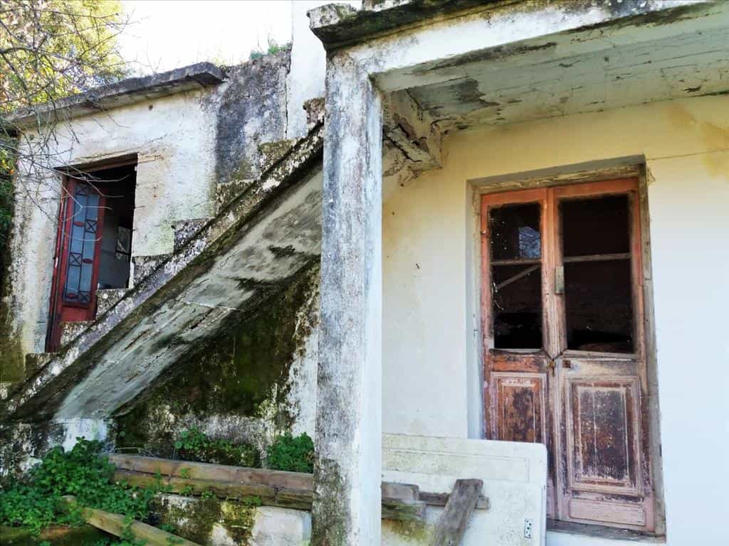 بيت في أكارافي, ايونيا نيسيا 10800421