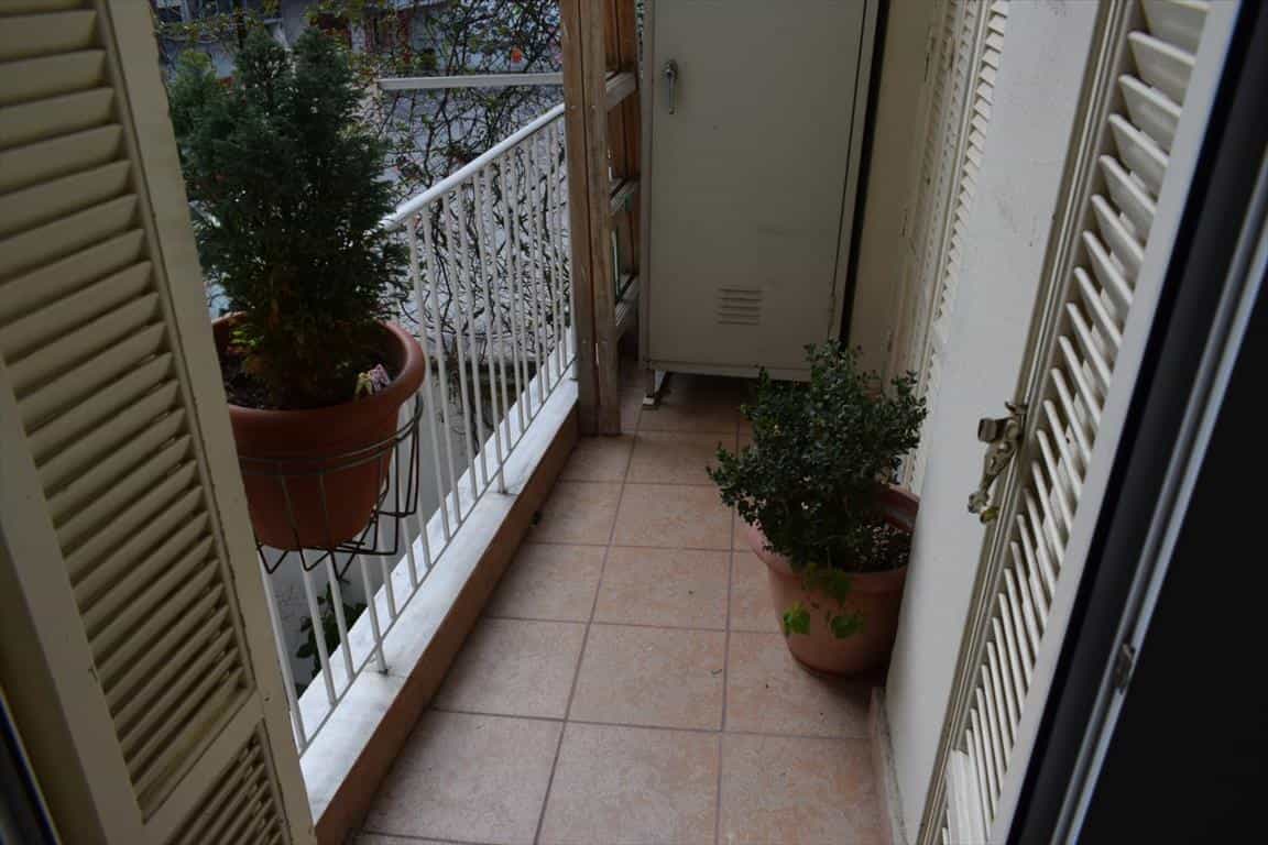 Condominio nel Thessaloniki,  10800712