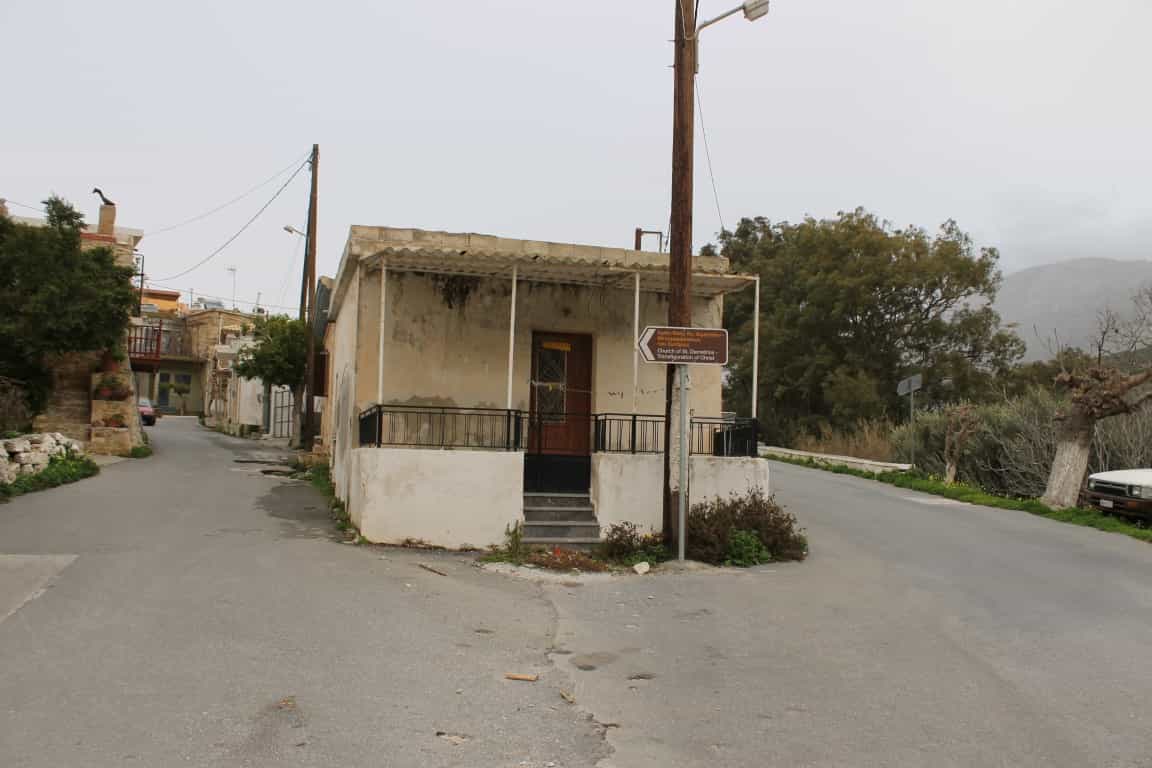 بيت في فينيا, كريتي 10800733