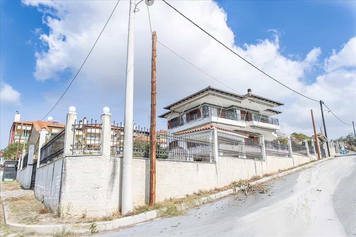 σπίτι σε Τρίλοφο, Κεντρική Μακεδονία 10800756