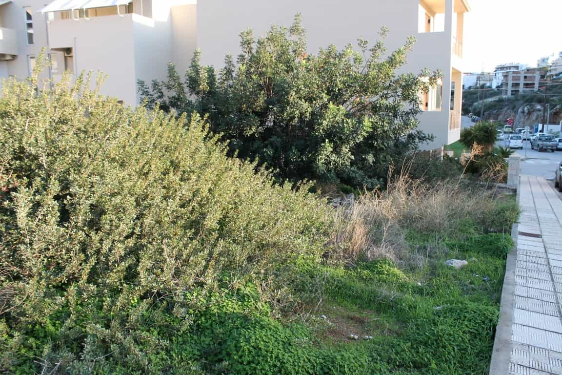 Tanah dalam Agios Nikolaos, Kriti 10801065