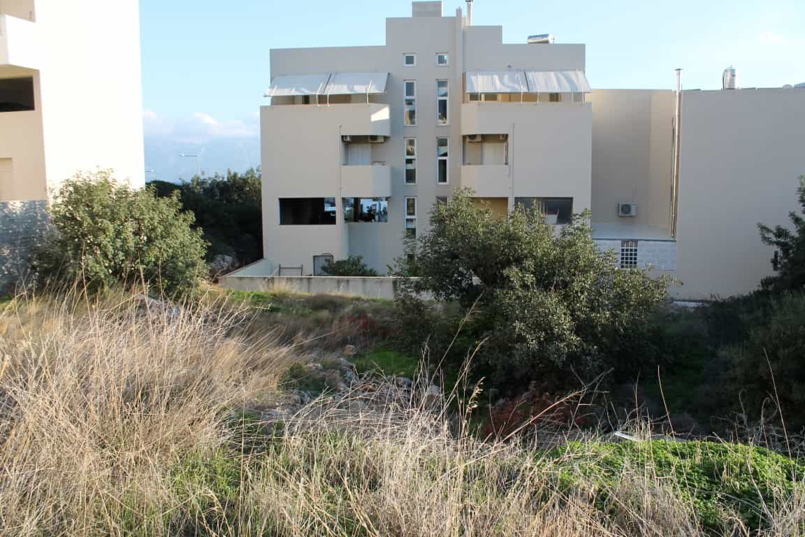 Tanah dalam Agios Nikolaos, Kriti 10801066