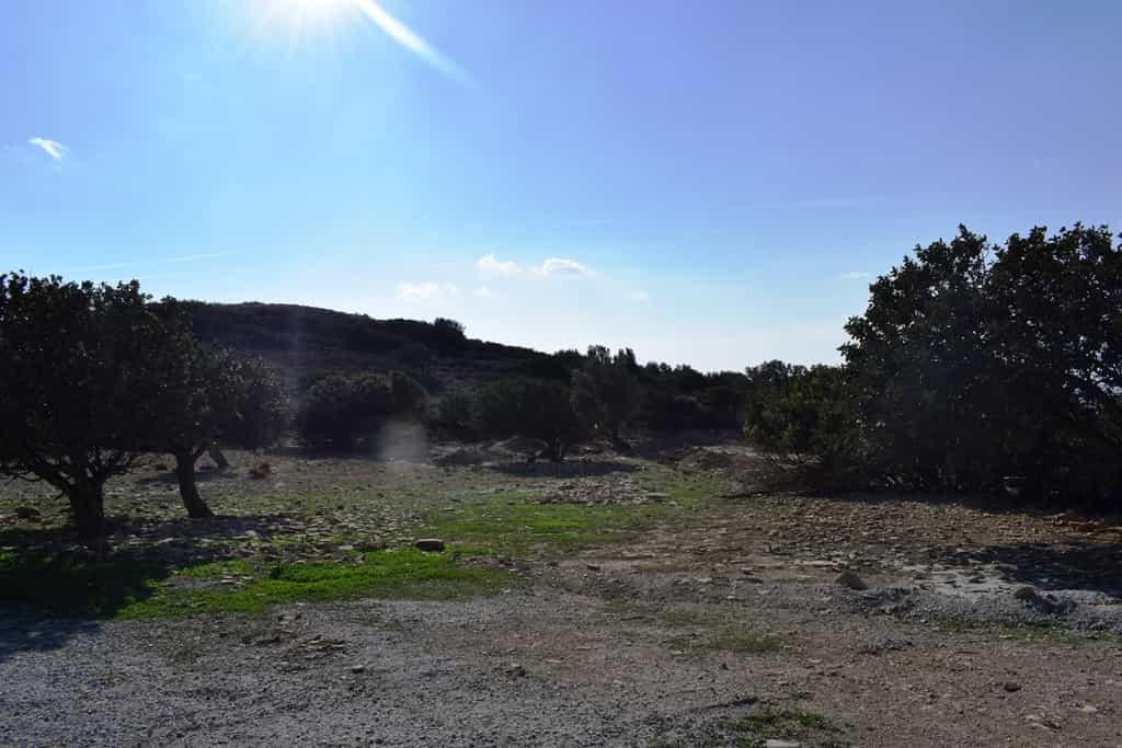 Земля в Акумія, Криті 10801150