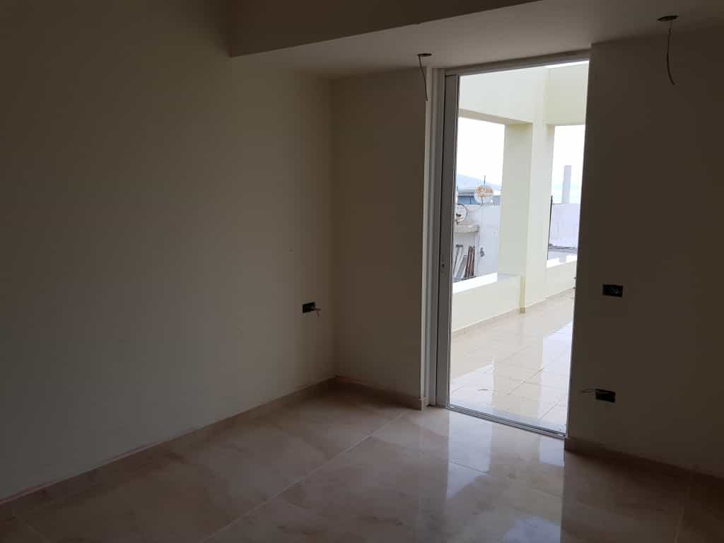 公寓 在 Agios Nikolaos, Kriti 10801151