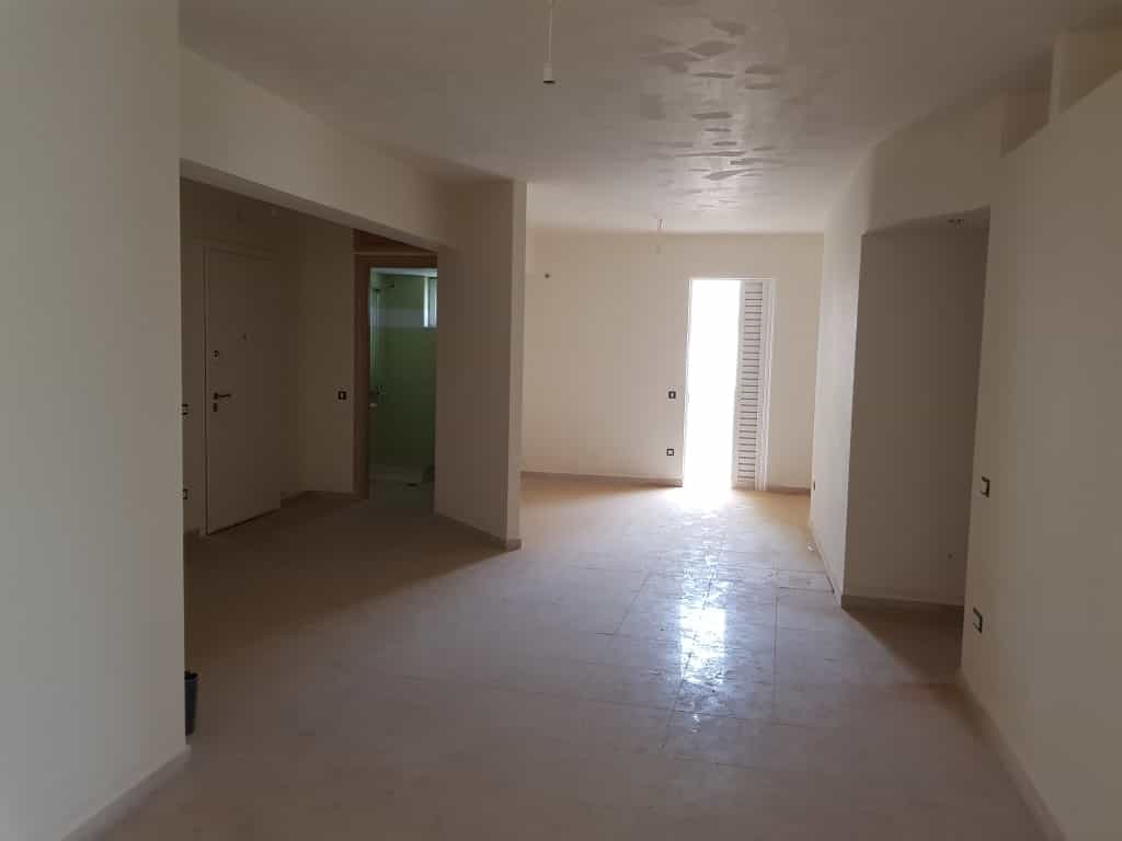 Condominium in Alevrika, Kriti 10801152