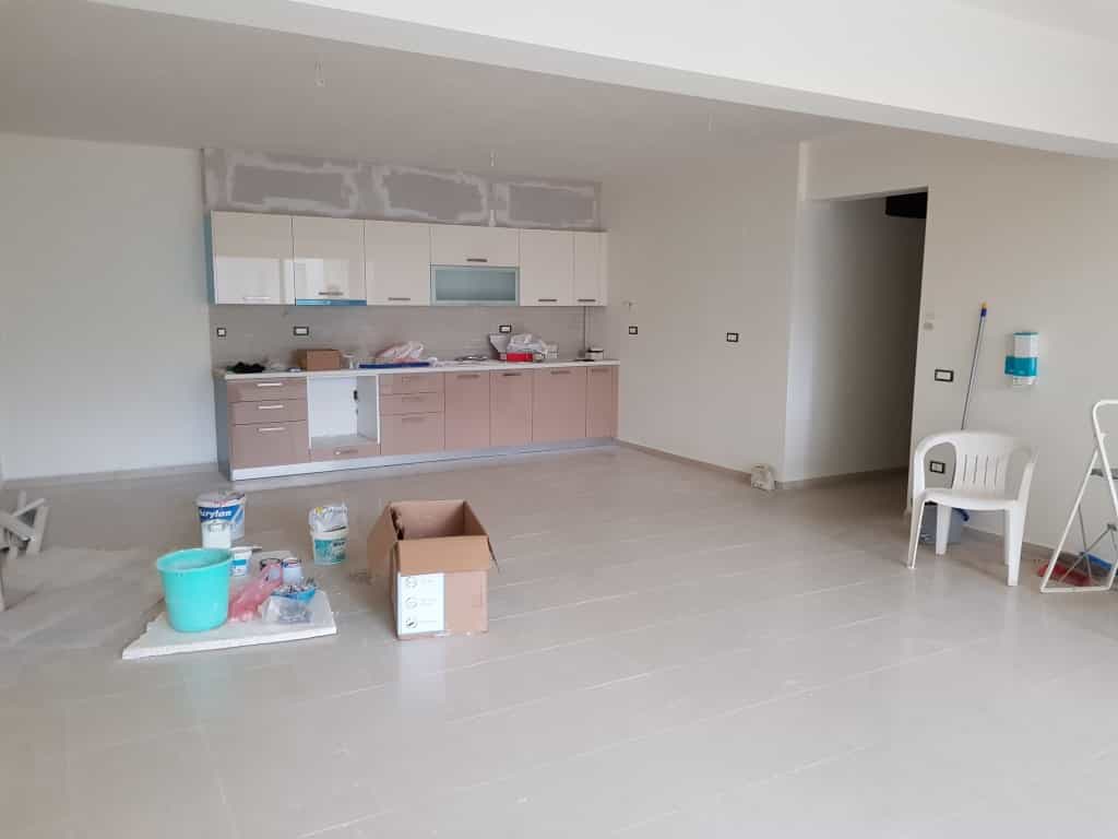 公寓 在 Agios Nikolaos, 克里蒂 10801158