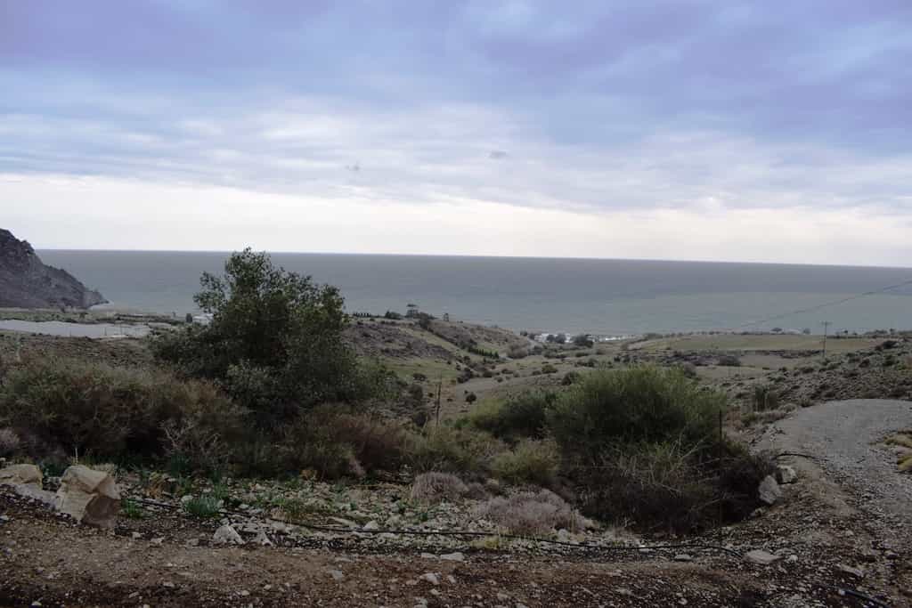 Земля в Lentas, Криті 10801226