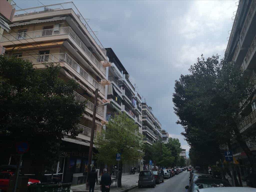 Кондоминиум в Thessaloniki,  10801310