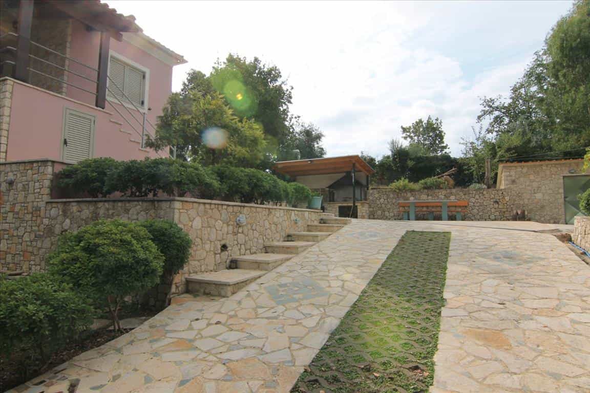 House in Analipsi, Ionia Nisia 10801458