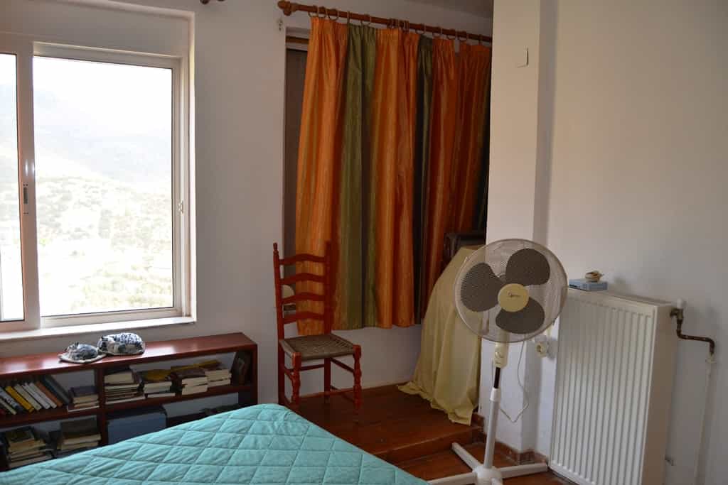 公寓 在 Agios Nikolaos,  10801497