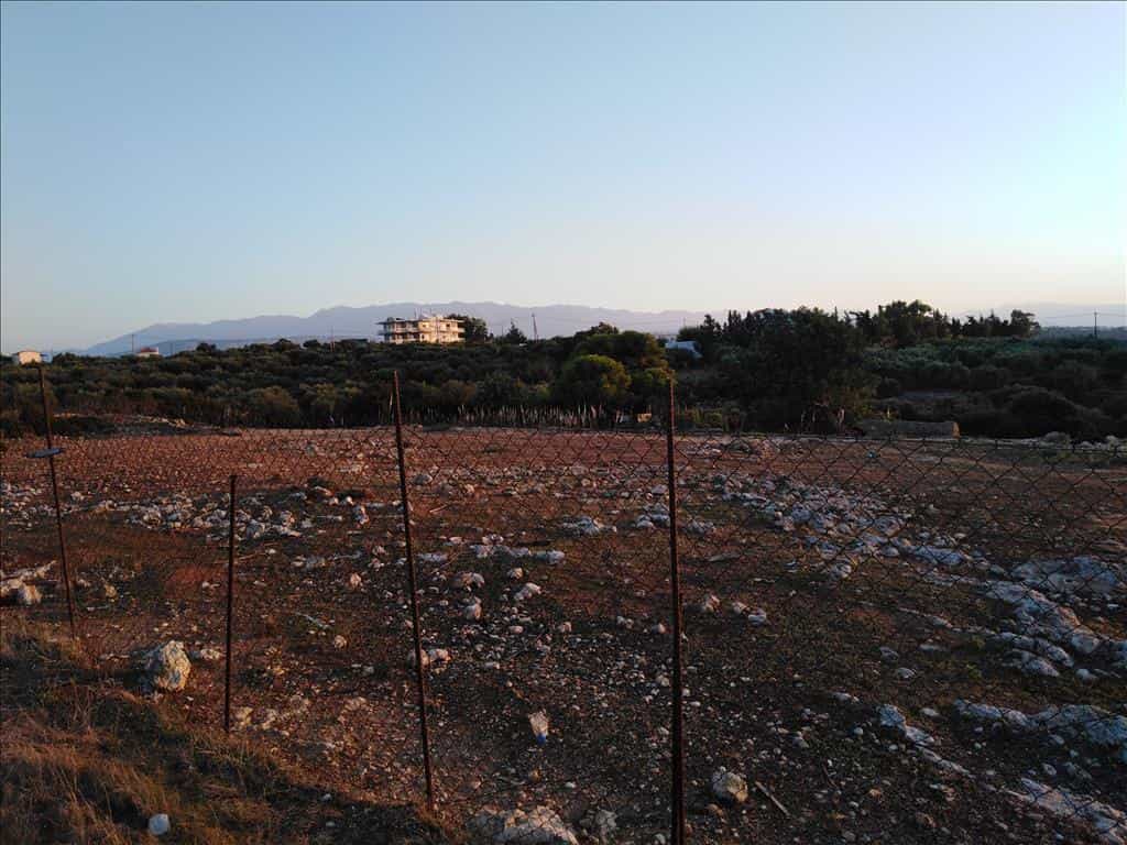 Земля в Калатас, Криті 10801602