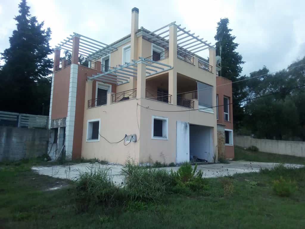 Dom w Kato Korakiana, Ionia Nisia 10801648