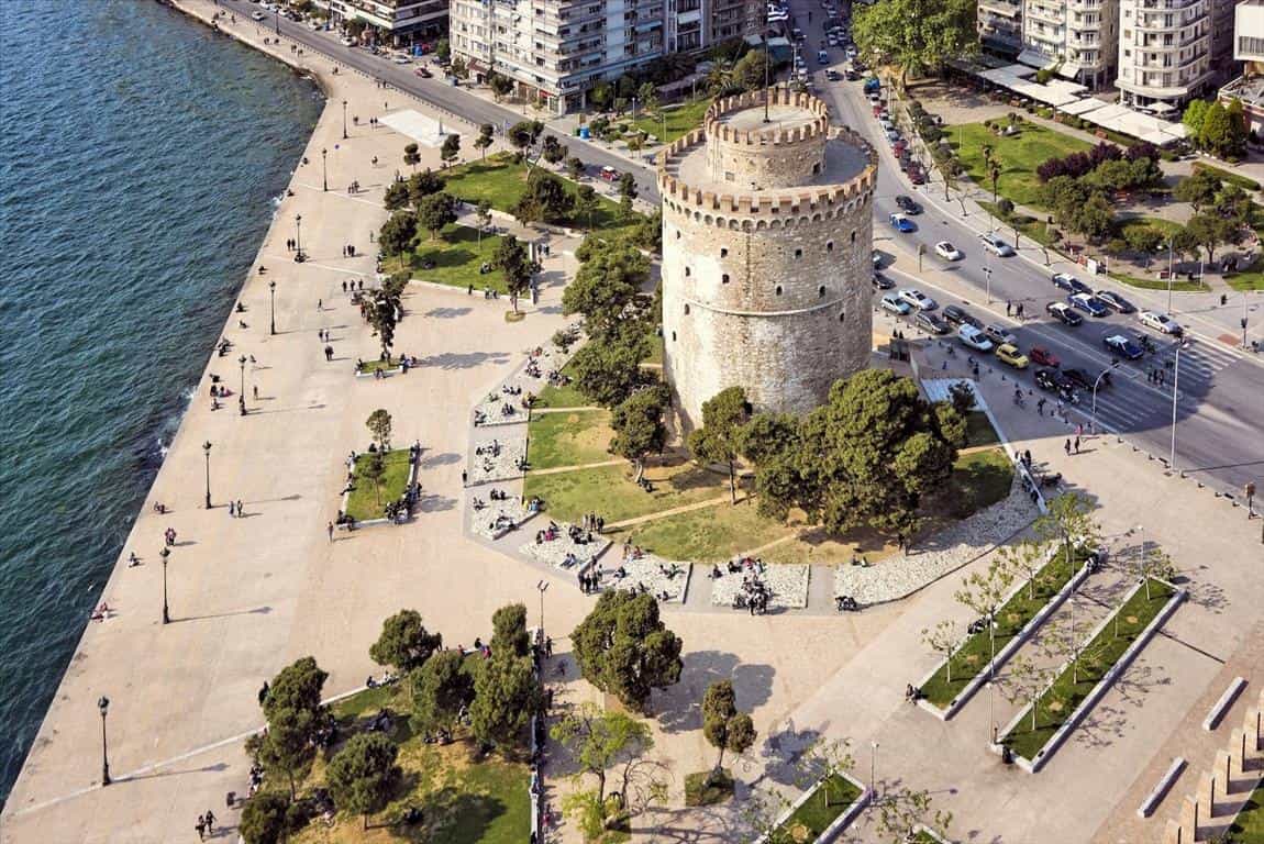 खुदरा में Thessaloniki, Kentriki Makedonia 10801655