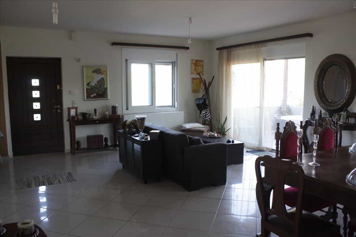 بيت في بانو جيراني, كريتي 10801685