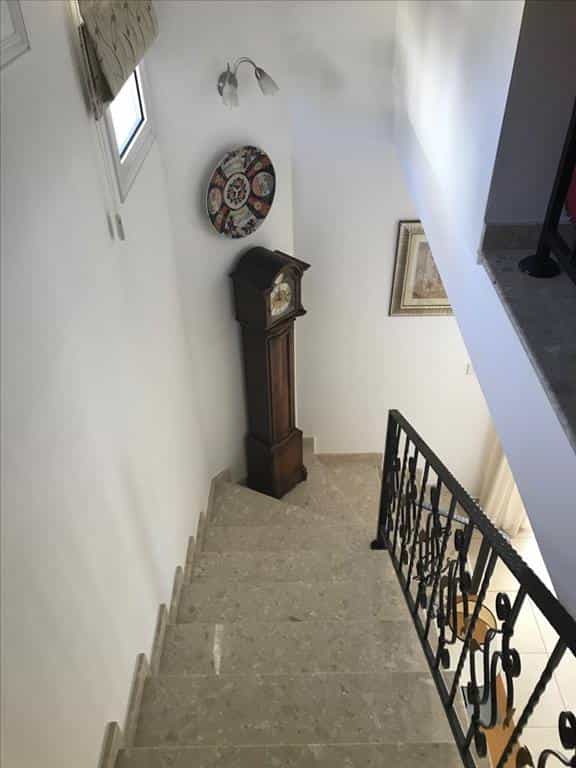 жилой дом в Pissouri, Limassol 10801718