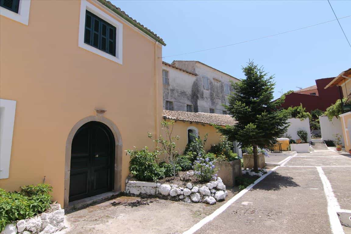 House in Sinarades, Ionia Nisia 10801952