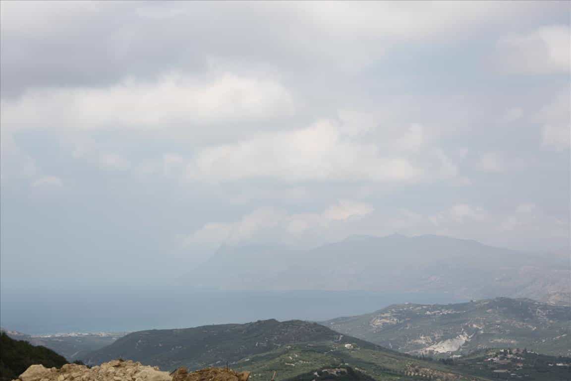 Земля в Полірінія, Криті 10802022