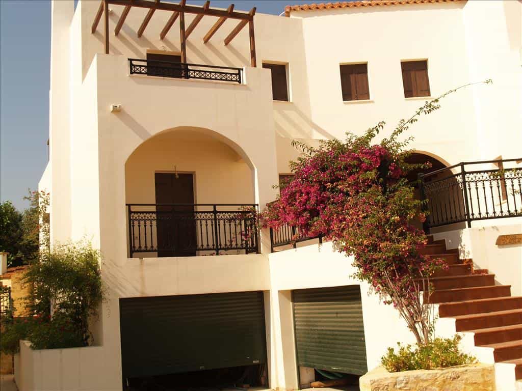 жилой дом в Нипос, Крити 10802089