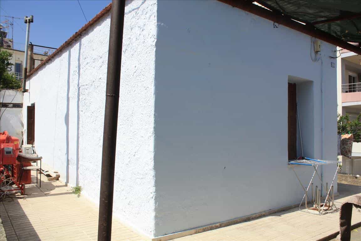 жилой дом в Koumbes, Kriti 10802234