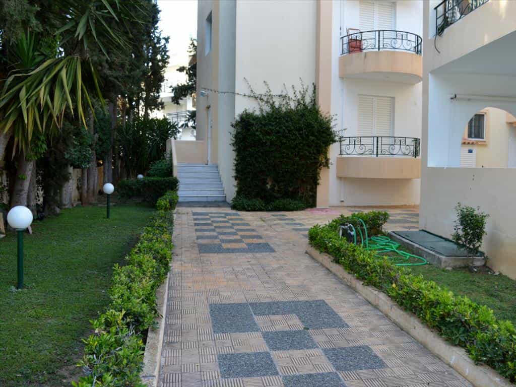 Condominium in Porto Rafti,  10802288