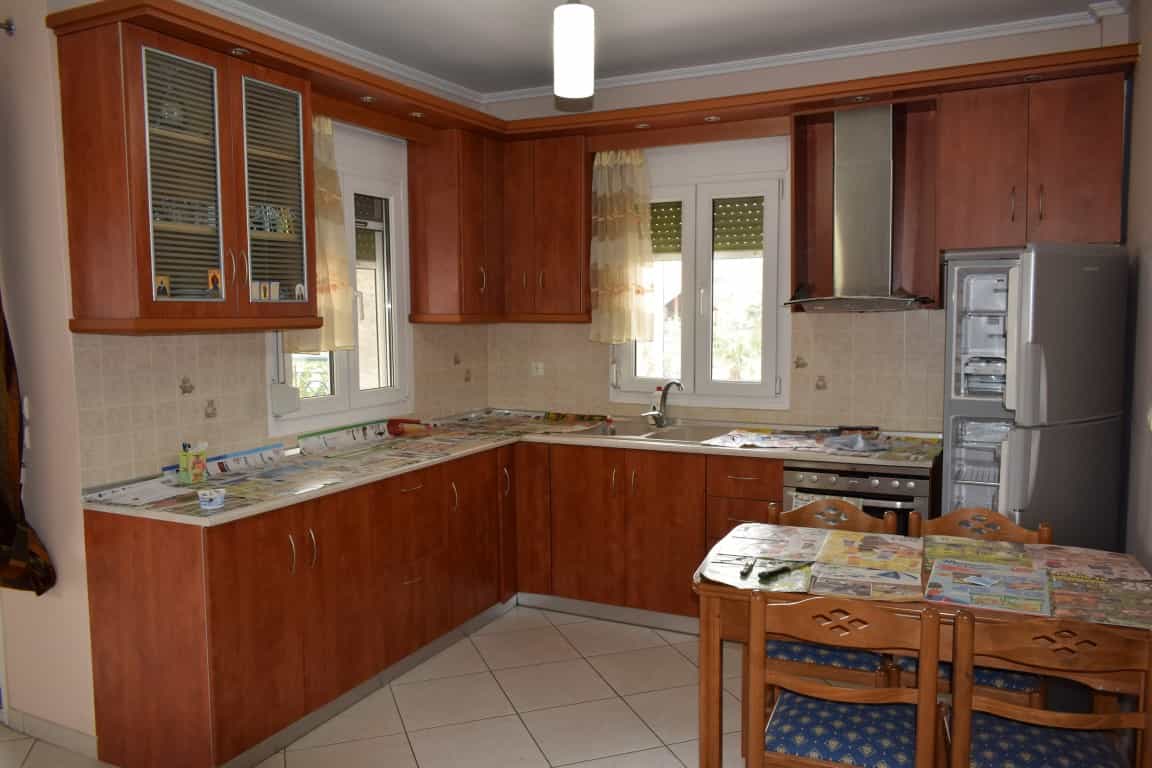 Condominium in Diavata, Kentriki Makedonia 10802545