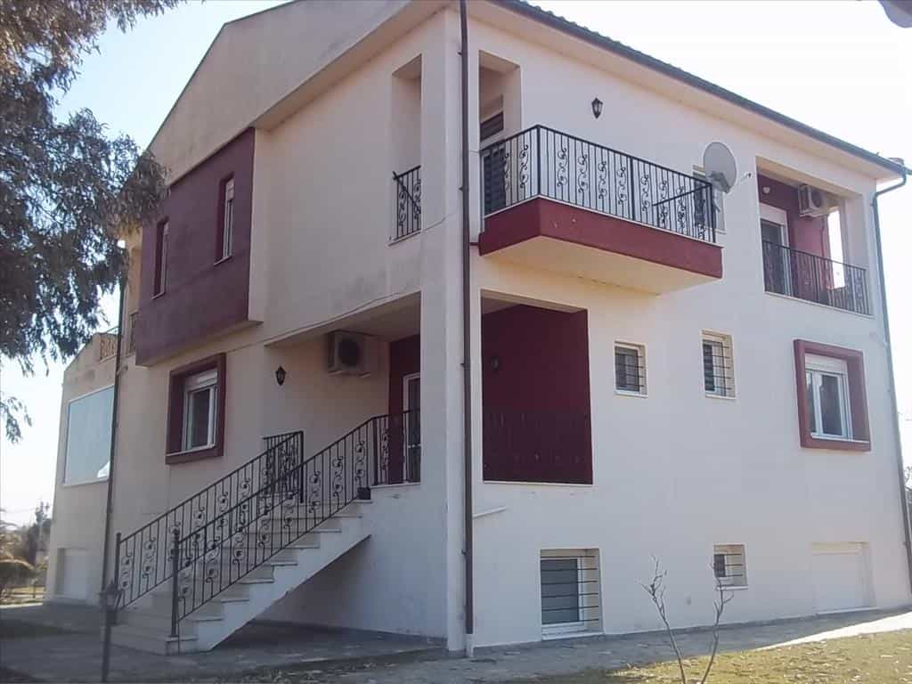 жилой дом в Agia Triada, Kentriki Makedonia 10802580