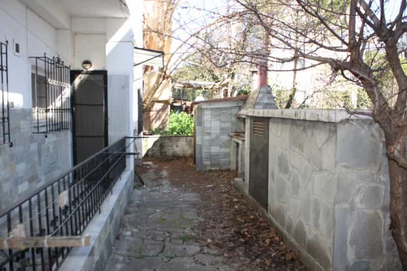 rumah dalam Neoi Epivates, Kentriki Makedonia 10802635