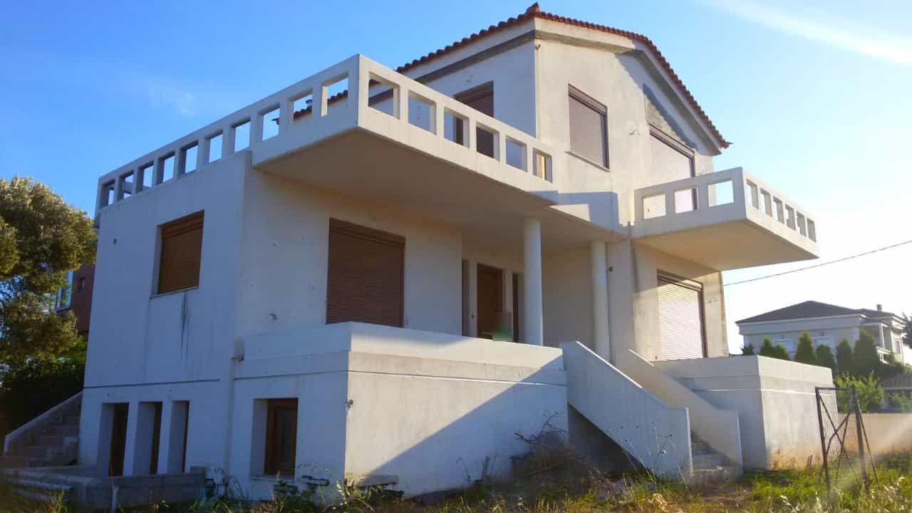 House in Mantra Diakou, Attiki 10802656