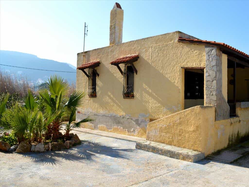 loger dans Agios Spyridon, Attique 10802857