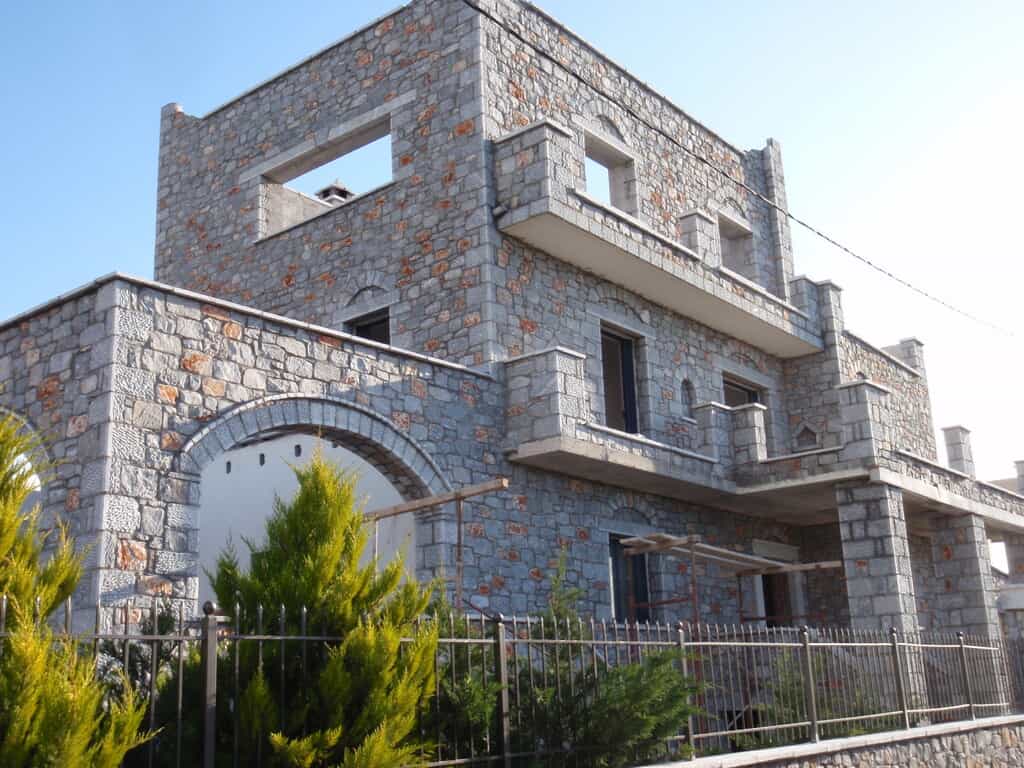 жилой дом в Anavissos,  10802859