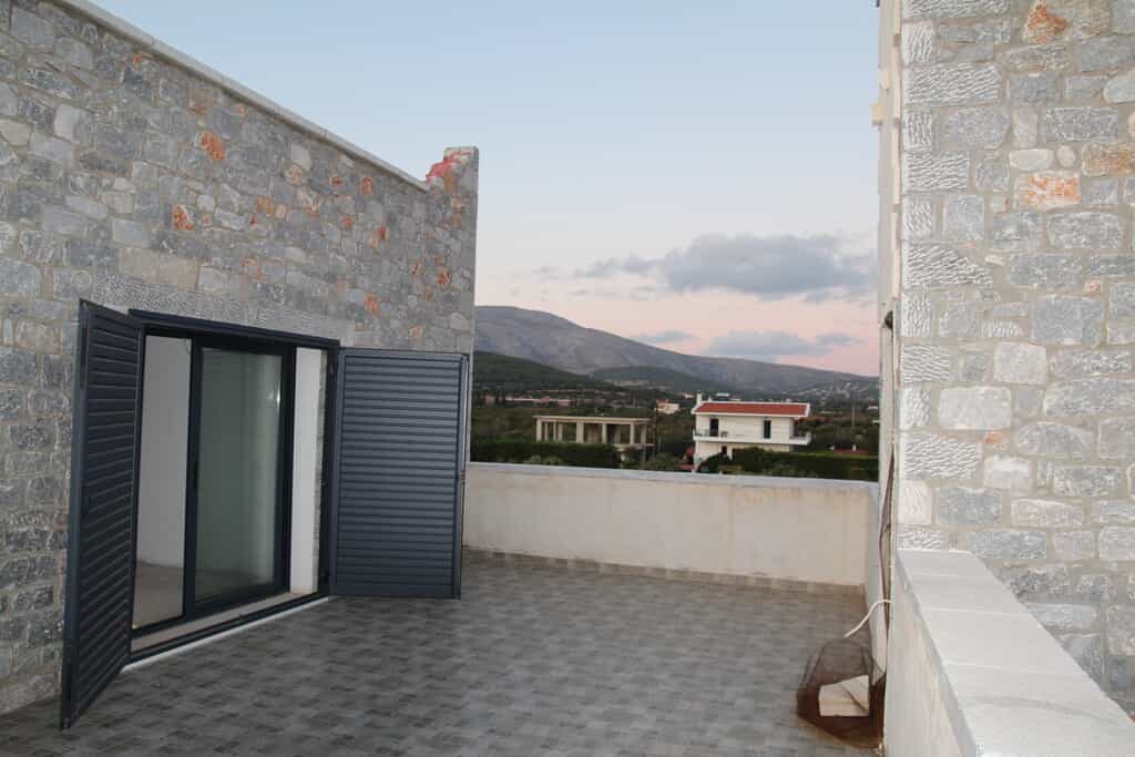 House in Anavissos,  10802859