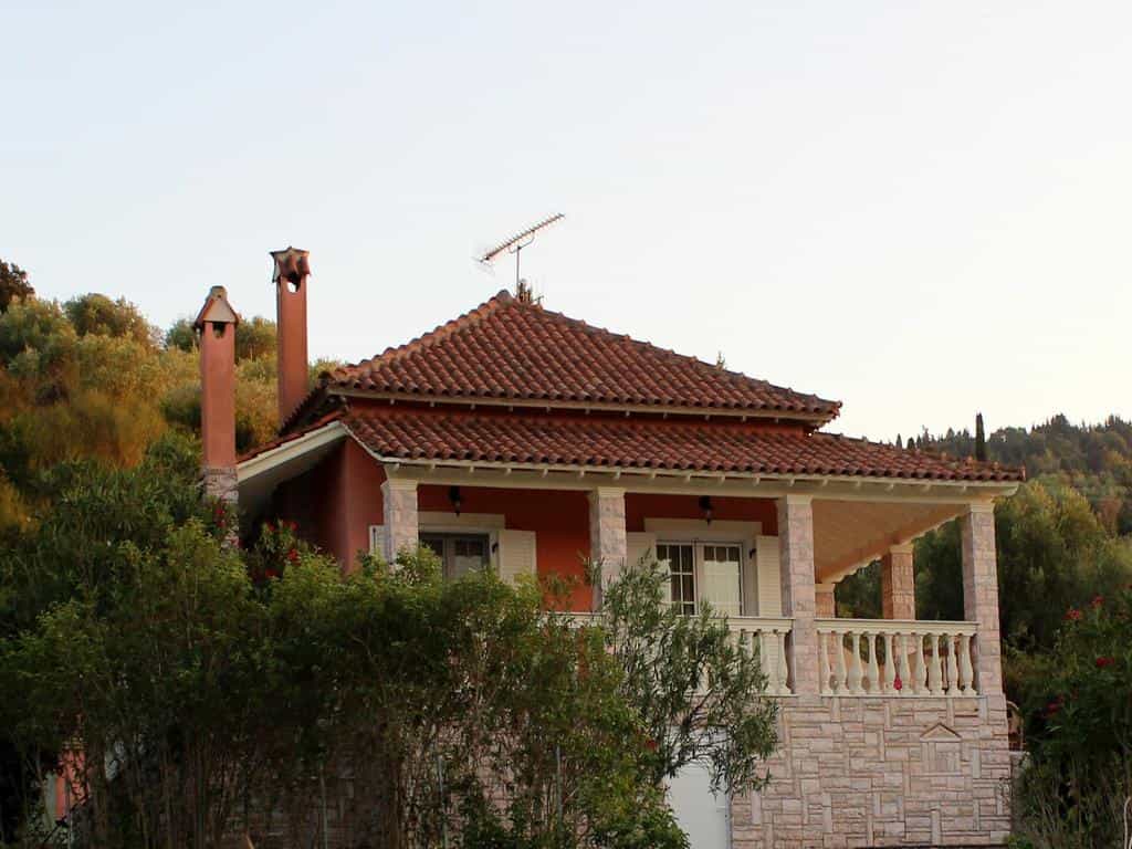 Huis in Bastatika, Ionië Nisia 10802908