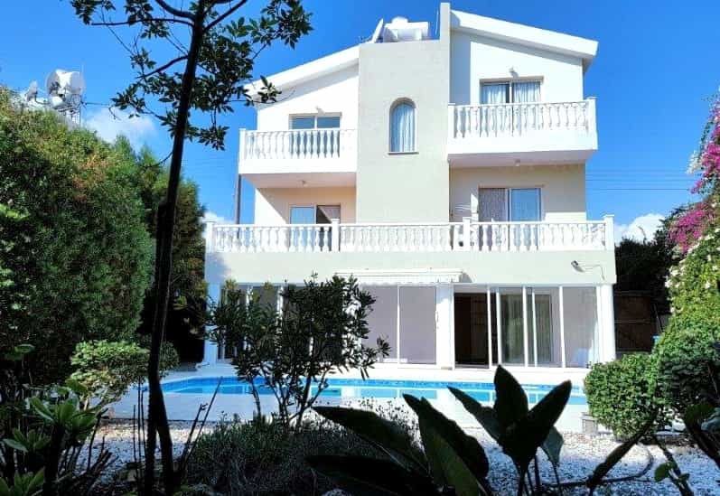 Huis in Chloraka, Paphos 10803010