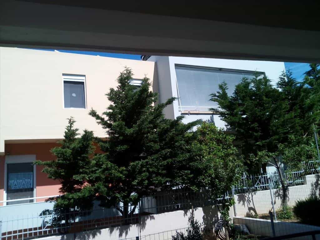 House in Kallitechnoupoli, Attiki 10803017