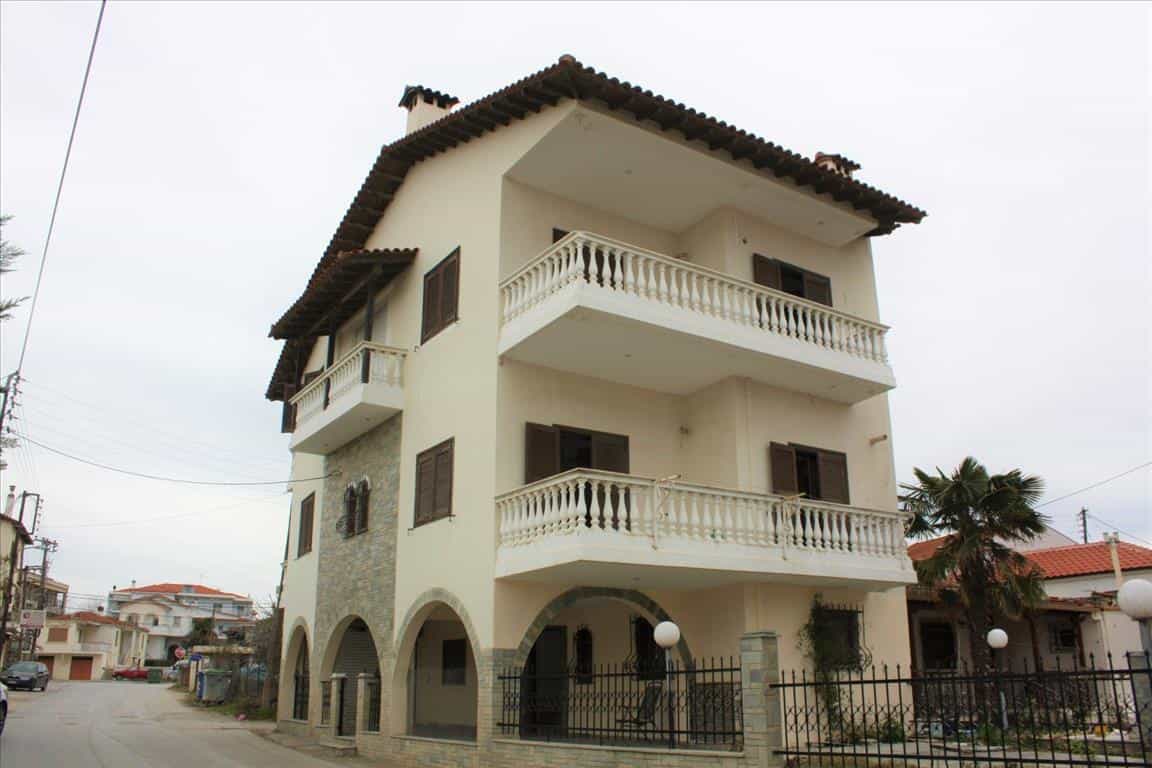 rumah dalam Epanomi, Kentriki Makedonia 10803038