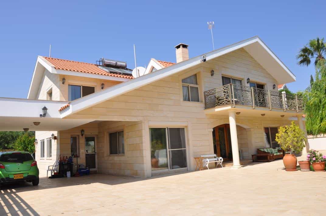 House in Germasogeia, Limassol 10803130