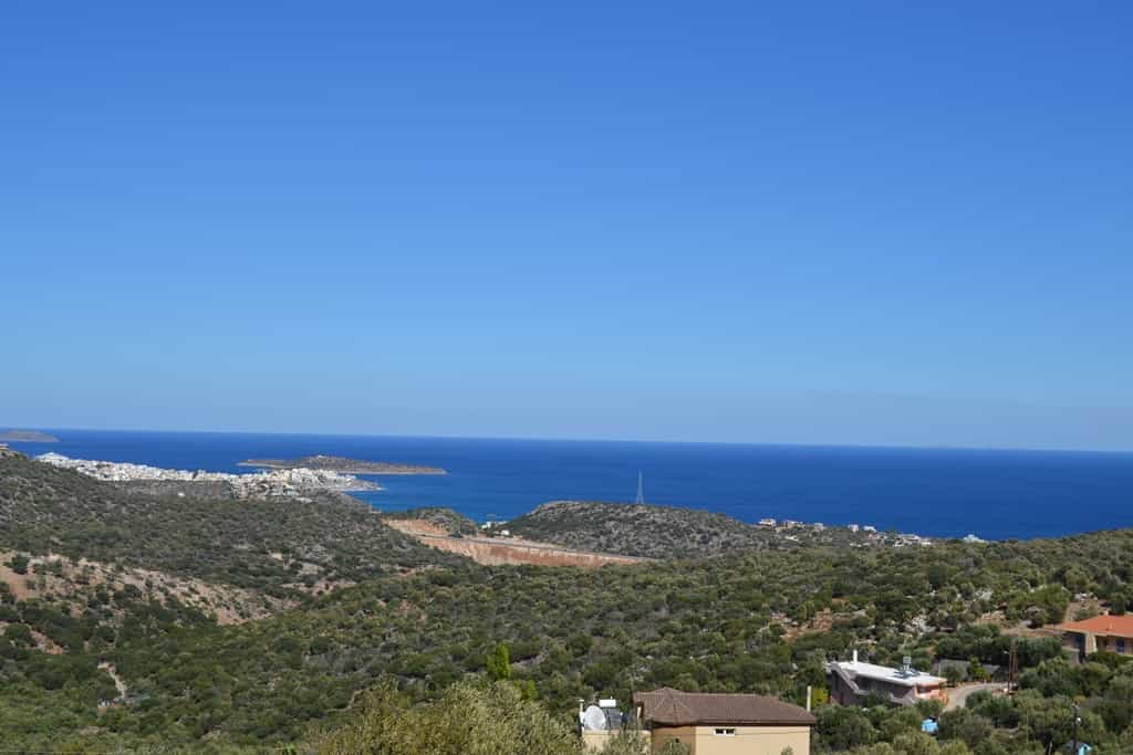 Land in Agios Nikolaos, Kriti 10803316