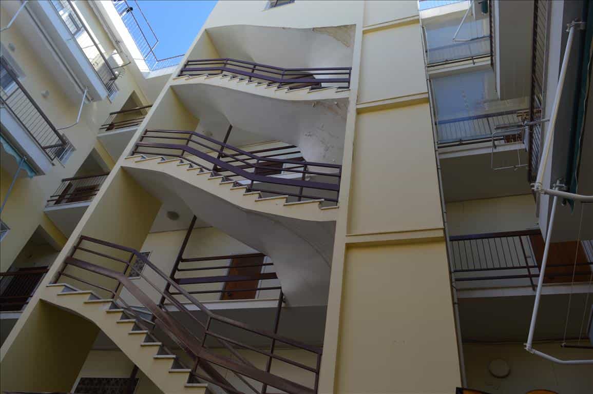 Condominium in Oropos, Attiki 10803589