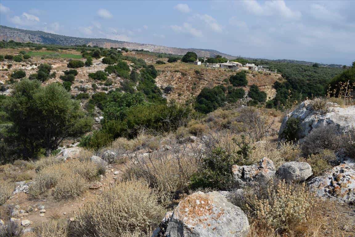 Tanah di Stavromenos, Kriti 10803632