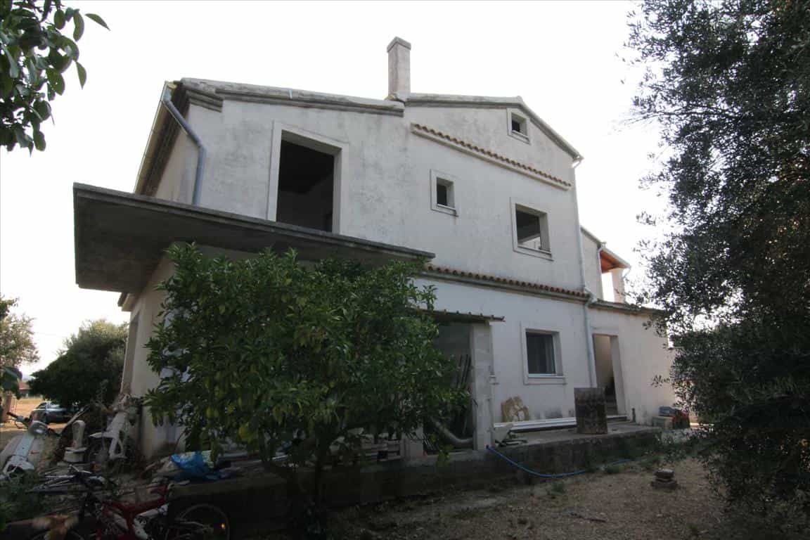 жилой дом в Ахарави, Иония Нисия 10803727